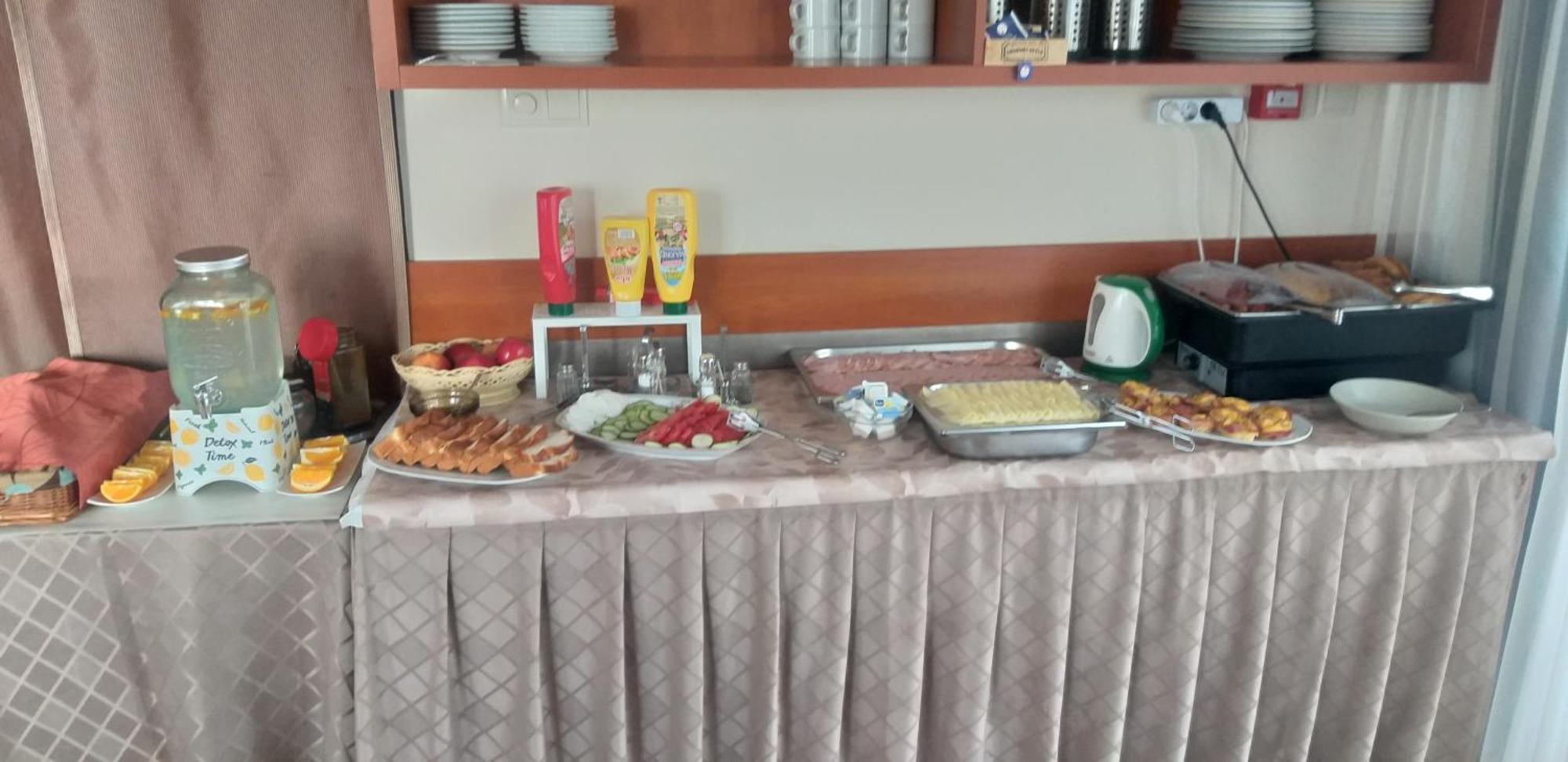 Hotel Pavai Hajduszoboszlo Bagian luar foto